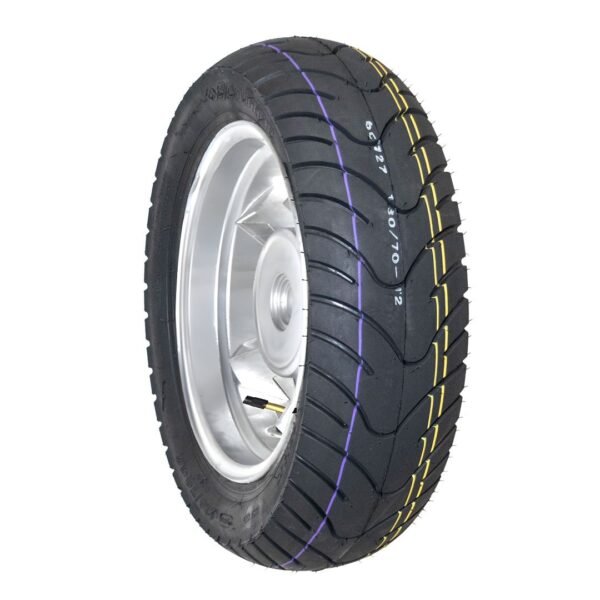 Llanta BTRubber 130/70-12 para motocicleta de uso urbano